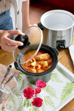 Медленноварка Russell Hobbs Compact Home, 145Вт, чаша-2л, механическое управление, съемная крышка, нерж. сталь, серый 25570-56 фото