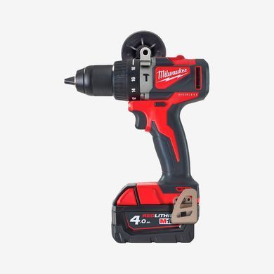 Дрель-шуруповерт с ударом аккумуляторная MILWAUKEE, M18 BLPD2-402X 4933464560 фото