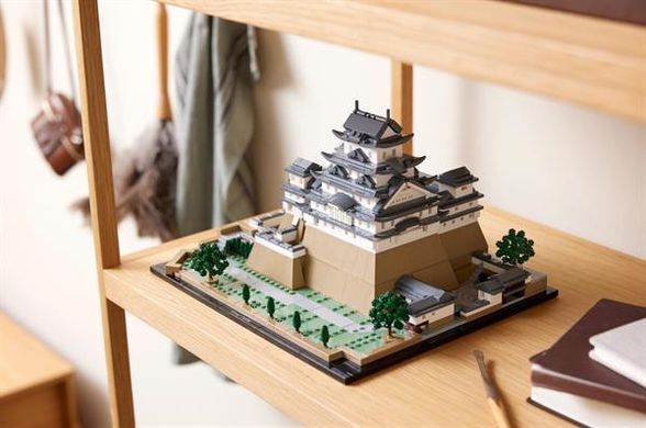 Конструктор LEGO Architecture Замок Химедзи 2125 деталей (21060)