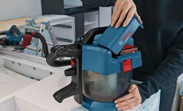 Bosch Пилосос професійний акумуляторний GAS 18V-10 L, 18В, 90мБар, без АКБ та ЗП (346664) 0.601.9C6.302 фото