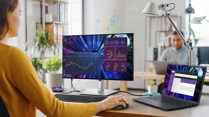 Dell Монитор 23.8" U2424HE HDMI, DP, USB-C, RJ-45, Audio, IPS, 120Hz, sRGB 100%, Pivot 210-BKJF фото