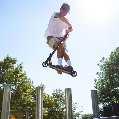 Самокат двухколесный Micro Ramp черный (SA0190)