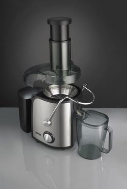 Gorenje Соковитискач відцентрований 800Вт, чаша-1.1л, жмих-1.5л, жолоб на ціле яблуко, пластик/метал, чорний (376355) JC805EII фото