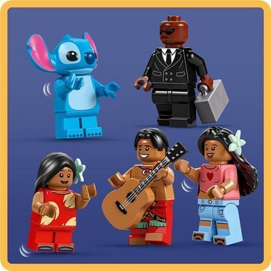 Конструктор LEGO Disney Пляжний будинок Ліло і Стіч 834 деталі (43268)