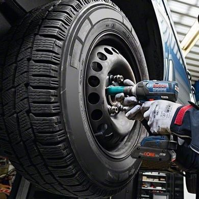 Набор аккумуляторов + зарядное устройство для Bosch ProCORE18V 4.0Ah + GAL 1 880 CV 1600A016GF
