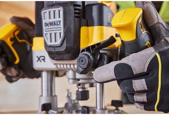 Фрезер акумуляторний безщітковий DeWALT DCW620NT DCW620NT фото