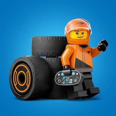 Конструктор LEGO City Пілот F1 з автомобілем для перегонів команди McLaren 86 деталей (60442)