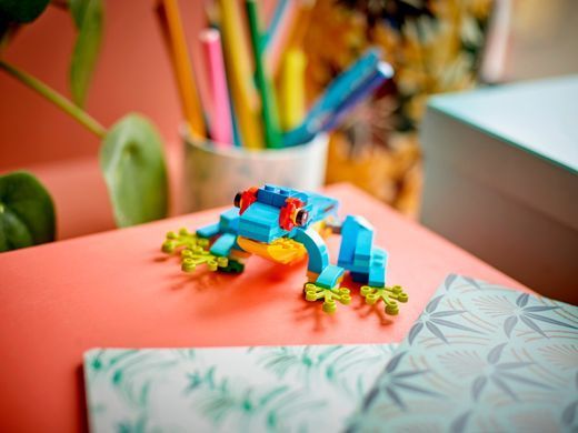 Конструктор LEGO Creator Екзотичний папуга (362097)