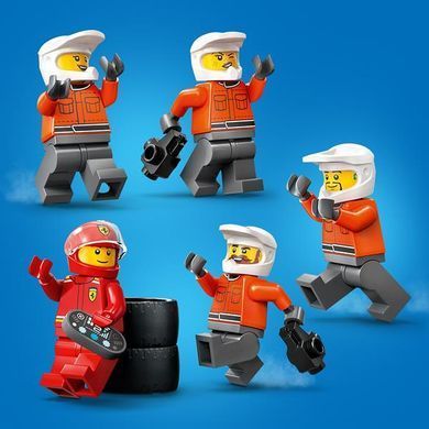 Конструктор LEGO City Пит-стоп и пит-экипаж F1 с болидом Ferrari 322 детали (60443)