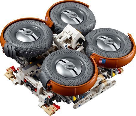 Конструктор LEGO Technic Місячний автомобіль NASA Apollo (379709)