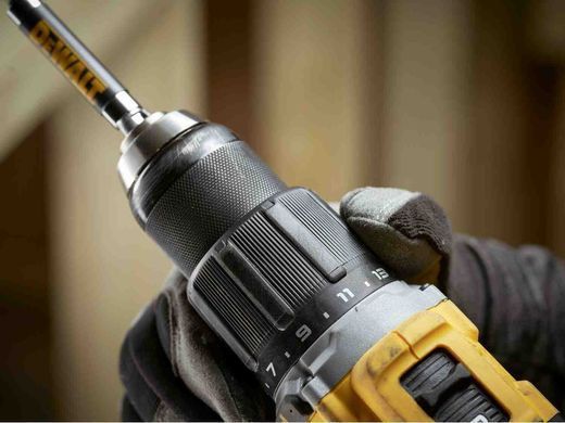 Дрель-шуруповерт аккумуляторная безщеточная ударная DeWALT DCD799N DCD799N фото