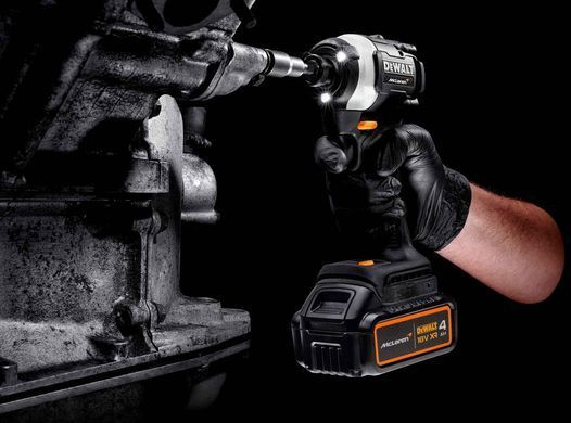 Шурупокрут ударний McLaren F1 TEAM LIMITED EDITION DeWALT DCF85MM2T DCF85MM2T фото
