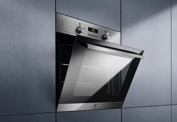 Electrolux Духова шафа електрична, 65л, A, дисплей, конвекція, нерж (362583) EOF3H00BX фото