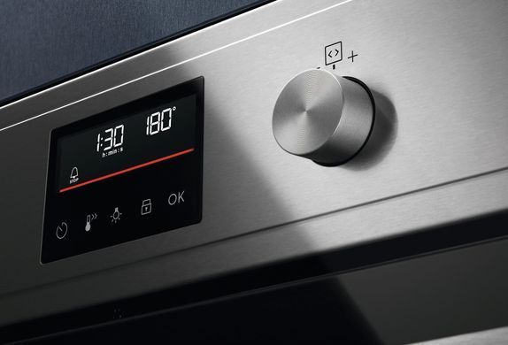 Electrolux Духовой шкаф электрический, 65л, A+, дисплей, конвекция, пиролиз, телескопические направляющие, нерж EOH4P56BX фото