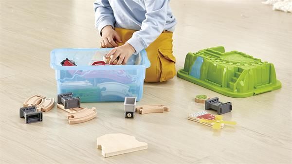 Железная дорога Hape в контейнере Ферма 41 эл. (E3772) dt_14986 фото