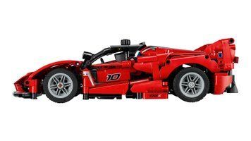 Конструктор LEGO Technic Ferrari FXX K (392153)