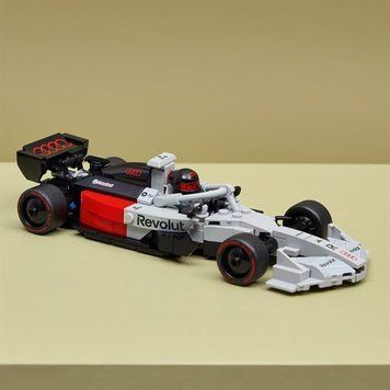Конструктор LEGO&reg; Speed Champions Гоночный автомобиль Audi Revolut F1&reg; Team R26 216 деталей (77259) dt_186763 фото