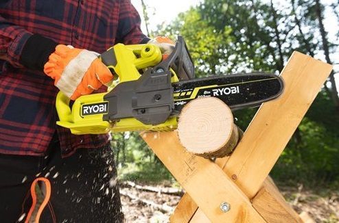 Ryobi Пила цепная аккумуляторная RY18CS20A-0, 18В ONE+, шина 20см, без АКБ и ЗП
