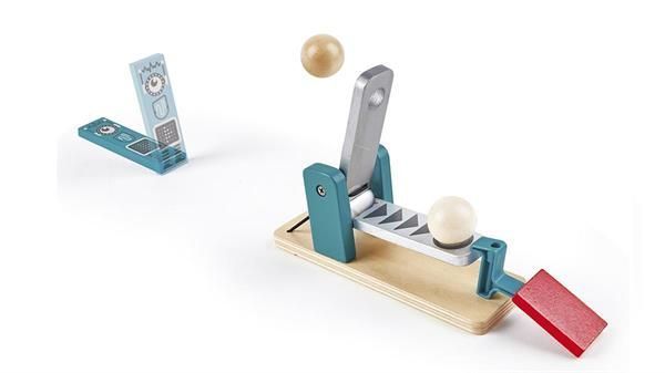 Динамический конструктор Hape Эффект домино Фабрика роботов 122 эл. (E1057) dt_12185 фото