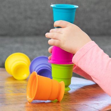 Тактильна Іграшка Fat Brain Toys Suction Kupz М'які чашки 6 шт. (F183ML) dt_13640 фото