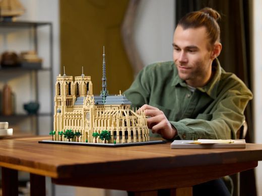Конструктор LEGO Architecture Нотр-Дам-де-Пари