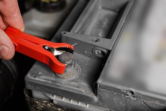 Зарядное устройство для аккумуляторов Neo Tools 11-893-1, 6/12В, 10 А/160 Вт (STD, AGM, GEL, LiFePO4) 11-893-1 фото