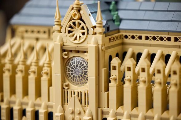 Конструктор LEGO Architecture Нотр-Дам-де-Пари