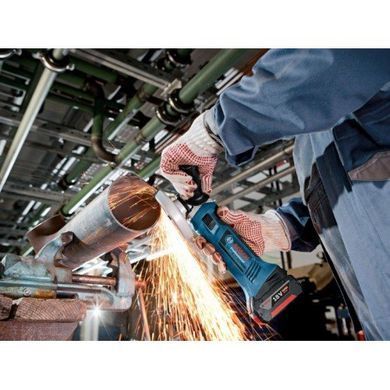 Акумуляторна кутова шліфувальна машина Bosch GWS 18-125 V-LI + акумулятор GBA 18 В 4.0 A(0615990L6G) 0615990L6G фото