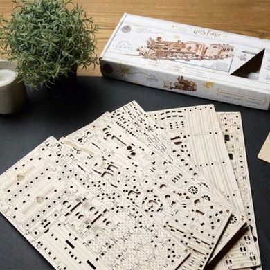 Деревянный механический 3D конструктор Ugears Хогвортс экспресс (70176) dt_93642 фото