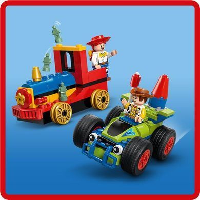 Конструктор LEGO Disney и Pixar Празднование из Истории игрушек поезд и авто для гонки 206 деталей (43264)