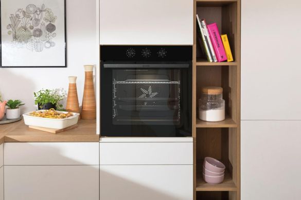 Gorenje Духовой шкаф электрический, 77л, A+, черный BO6727E03BG фото