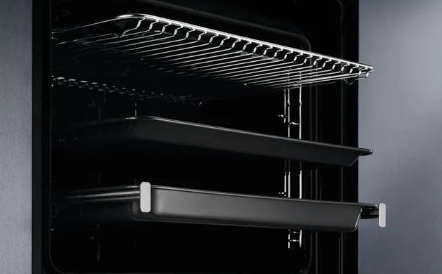 Electrolux Духова шафа електрична, 65л, A, дисплей, конвекція, телескопічні напрямні, чорний (362597) EOF5C50BZ фото