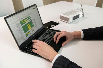 2E Ноутбук Imaginary 15.6" FHD IPS AG, Intel i7-1255U, 16GB, F1TB, UMA, DOS, Черный NL57AU-15UA26 фото