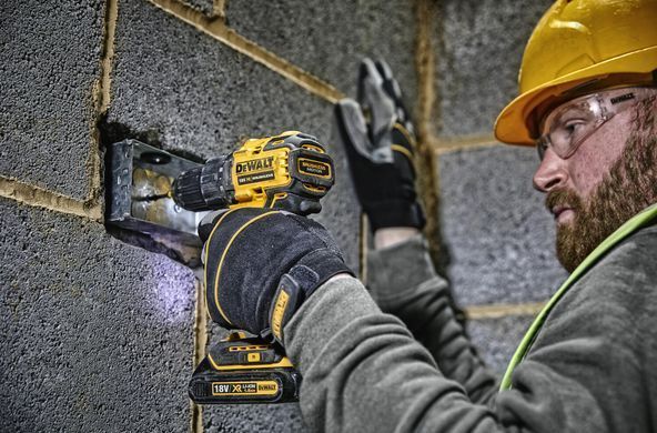 Дрель-шуруповерт аккумуляторная бесщеточная DeWALT DCD708N DCD708N фото