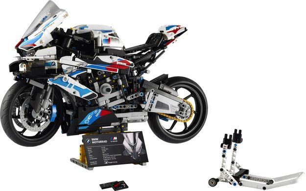 Конструктор LEGO Technic BMW M 1000 RR (358181)