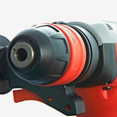 Перфоратор SDS-PLUS MILWAUKEE PLH 28 XE 4933446800 фото