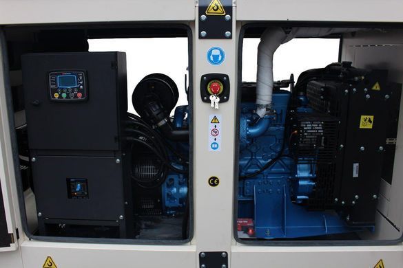 Дизельный генератор UNIVERSAL UND-BD 90 KVA UND-BD 90 KVA фото