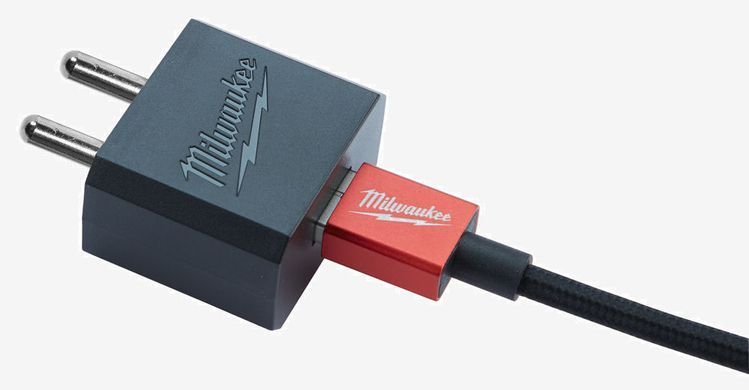 Зарядний пристрій Micro-USB MILWAUKEE, QUSB, 220В