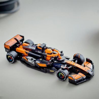 Конструктор LEGO Speed Champions Гоночный автомобиль McLaren F1 Team MCL38, 269 деталей (77251)