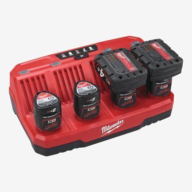 Зарядний пристрій MILWAUKEE, M12 C4