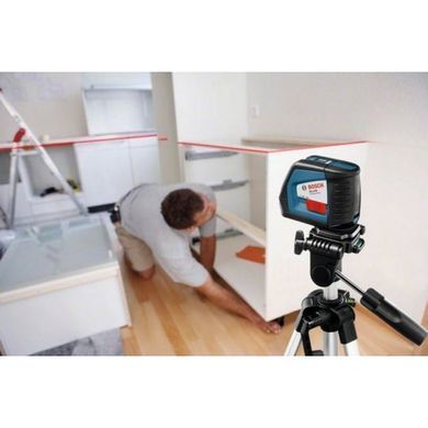 Нівелір лазерний лінійний Bosch GLL 2-50 + Штатив BS 150 0601063105