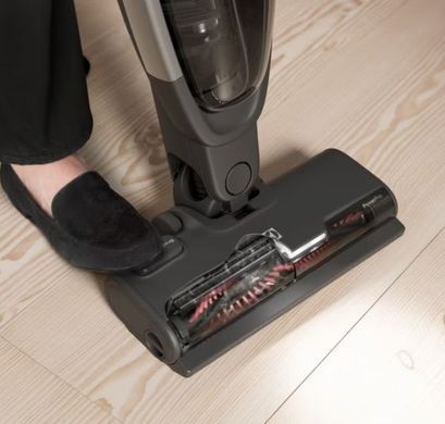 Electrolux Пылесос беспроводный, конт пыль -0.3л, автон. раб. до 55мин, вес-2.7кг, НЕРА, 2в1, турбо-щетка, BRC, 5 насадок, белый ES62HB25UV фото