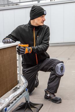 Шапка Neo Tools 81-621 з ліхтариком