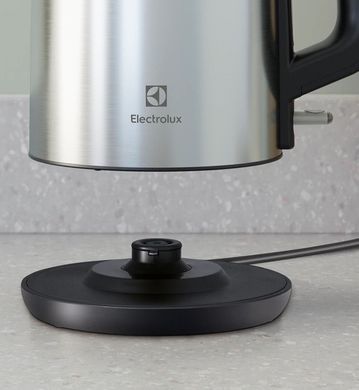 Електрочайник Electrolux E3K1-3ST (6651971) 910003620 фото