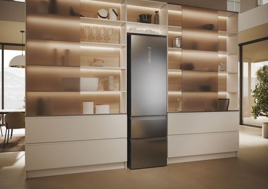 Haier Холодильник багатодверний, 205x59.5х65.7, холод.відд.-289л, мороз.відд.-125л, 3дв., А+, NF, інв., дисплей, зона нульова, cріблястий (374344) HTW5620DNMG фото