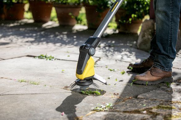 Тример садовий Karcher WRE 18-55 для видалення бур'янів, акум., 18В, 2.85кг, Solo (без АКБ та ЗП) (349029) 1.445-244.0 фото