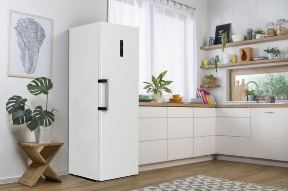 Gorenje Морозильная камера, 185.5x59.5х66.3, 280л, 1дв., A++, NF, диспл внешн., инверто, белый FN619EAW6 фото