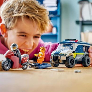 Конструктор LEGO City Поліцейський фургон для перевезення в'язнів 198 Деталей (60479)