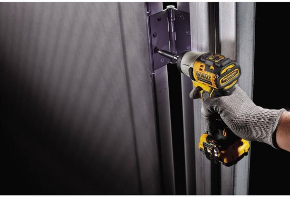 Шурупокрут акумуляторний ударний безщітковий DeWALT DCF801N DCF801N фото