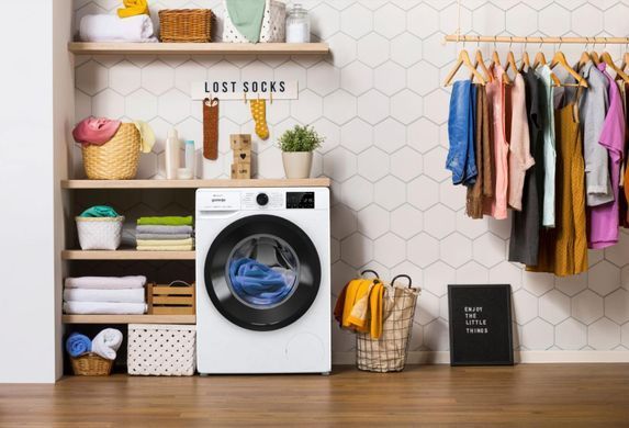Gorenje Пральна машина фронтальна, 9кг, 1400, A+++, 54,5см, дисплей, інвертор, пара, Wi-Fi, білий (379345) WPNEI94A1SWIFI фото